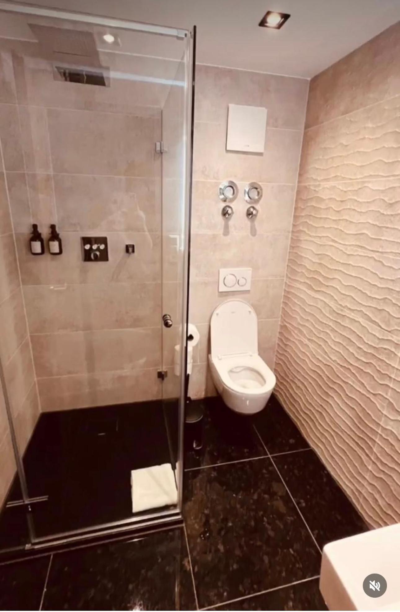 Akropolis Hotel 뉘른베르크 외부 사진