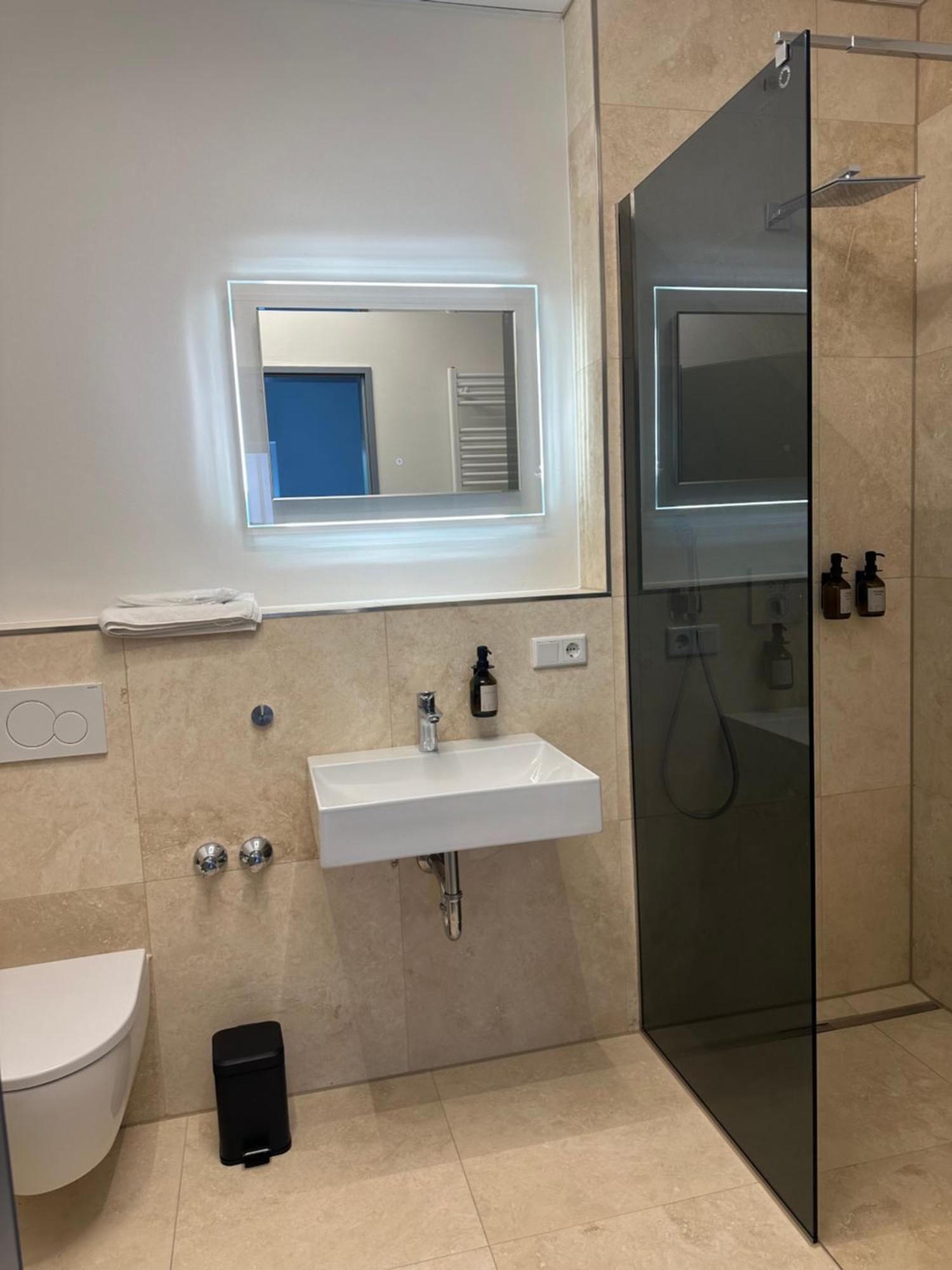 Akropolis Hotel 뉘른베르크 외부 사진