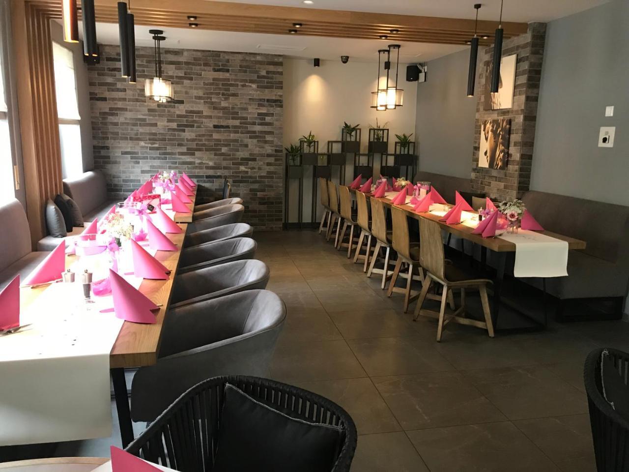 Akropolis Hotel 뉘른베르크 외부 사진